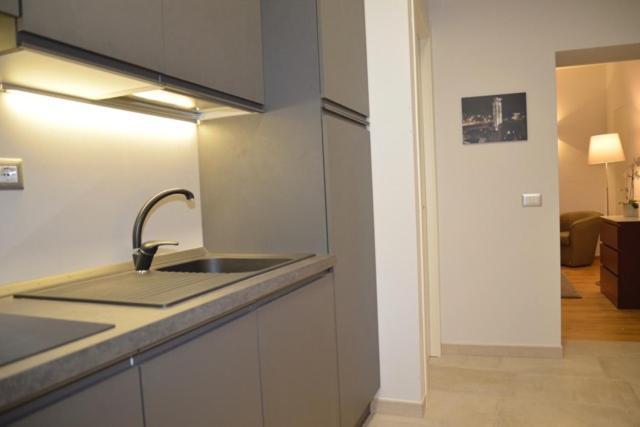 Fidia Palace Flavia'S Apartment Colosseo روما المظهر الخارجي الصورة